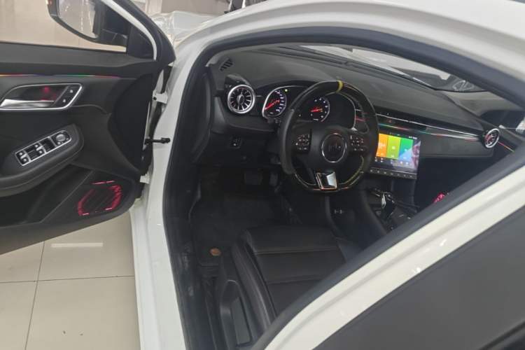 Used MG 6 2021 1.5T Automatic Lingchao Edition Driver Seat