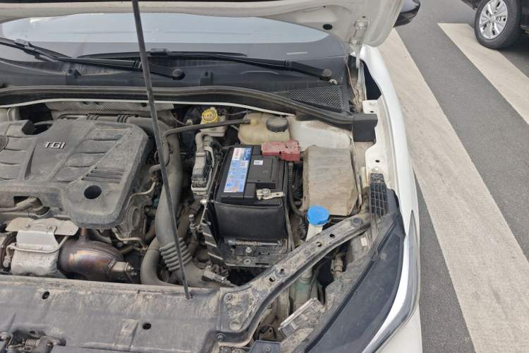 Used MG 6 2021 Pro 1.5T Automatic Trophy Luxury Edition Engine Bay Left