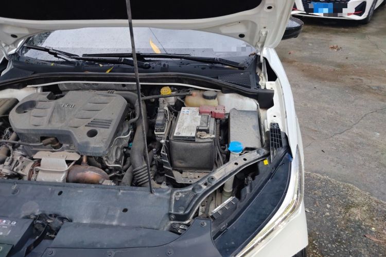 Used MG 6 2021 Pro 1.5T Automatic Trophy Flagship Edition Engine Bay Left