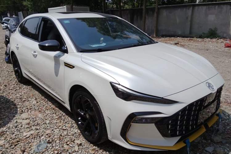 Used MG 6 2021 Pro 1.5T Automatic Trophy Luxury Edition Exterior 1