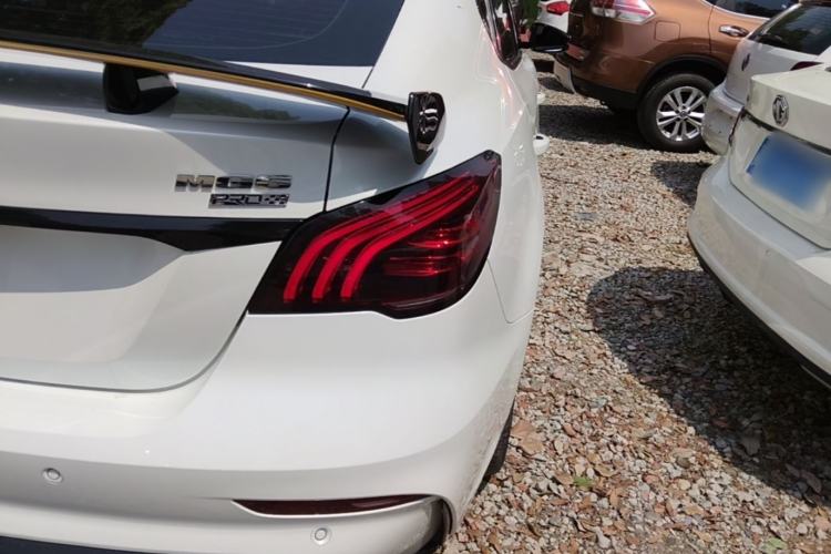 Used MG 6 2021 Pro 1.5T Automatic Trophy Luxury Edition Exterior 3