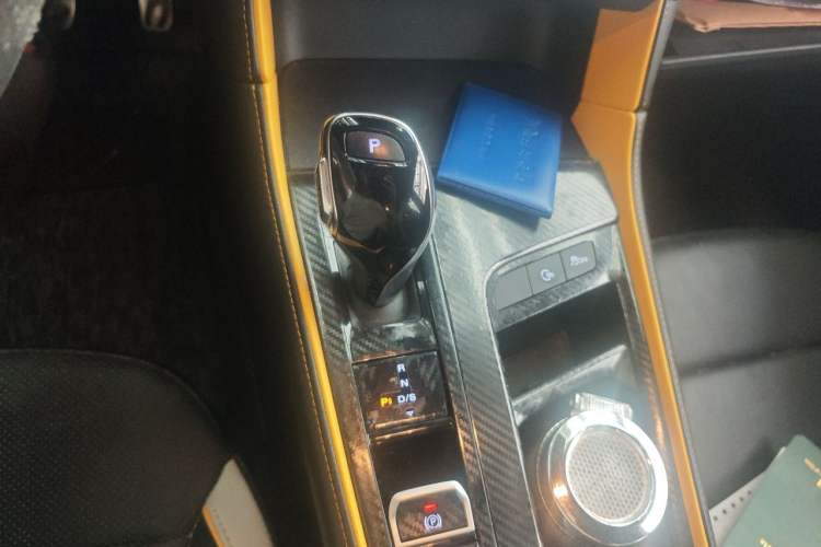 Used MG 6 2021 Pro 1.5T Automatic Trophy Flagship Edition Gear Lever