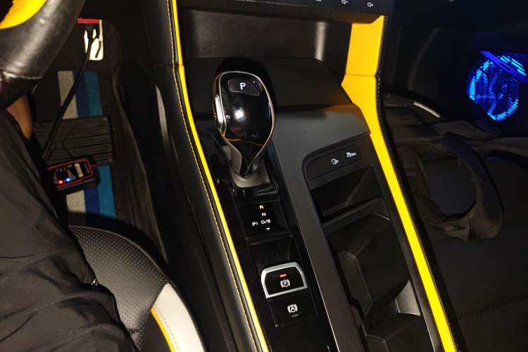 Used MG 6 2021 Pro 1.5T Automatic Trophy Flagship Edition Gear Lever