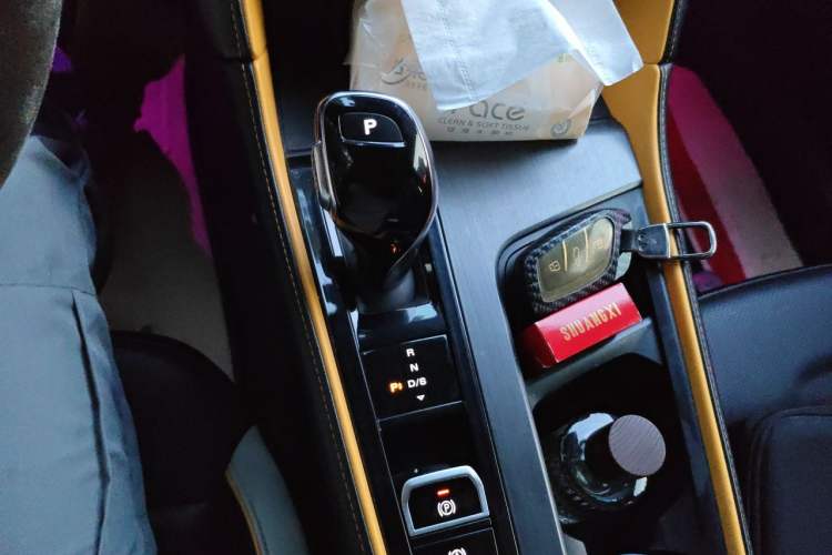 Used MG 6 2021 Pro 1.5T Automatic Trophy Flagship Edition Gear Lever