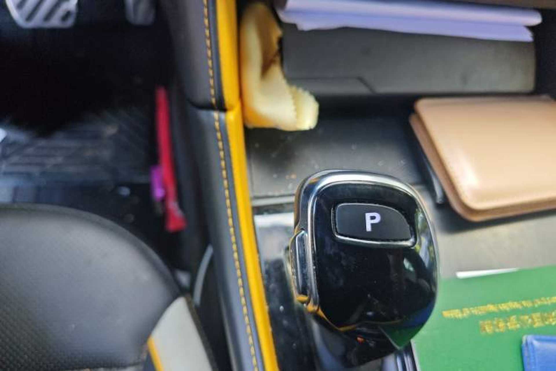 Used MG 6 2021 Pro 1.5T Automatic Trendsetting Luxury Edition Gear Lever