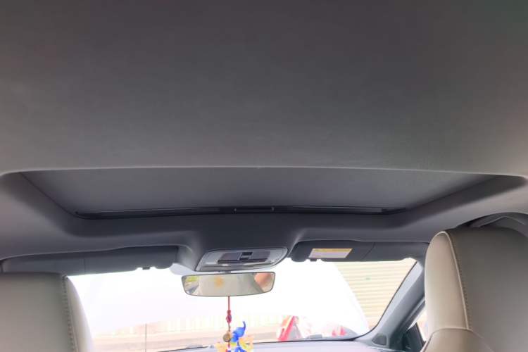 Used MG 6 2021 Pro 1.5T Automatic Trophy Luxury Edition Headliner