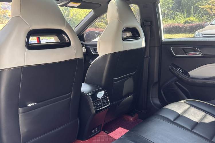 Used MG 6 2021 Pro 1.5T Automatic Trophy Luxury Edition Interior 3