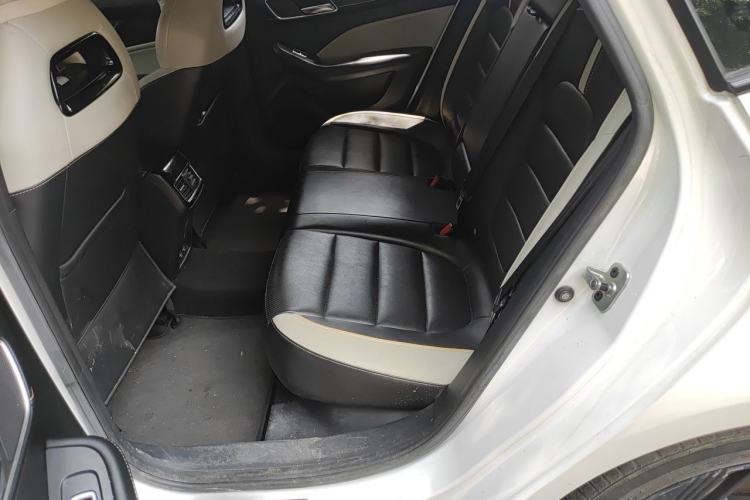 Used MG 6 2021 Pro 1.5T Automatic Trophy Luxury Edition Interior 4