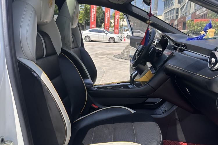 Used MG 6 2021 Pro 1.5T Automatic Trophy Luxury Edition Interior 4