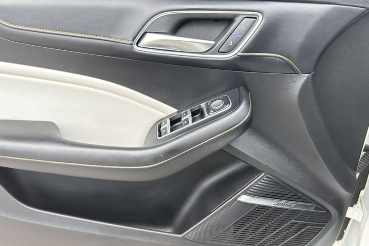 Used MG 6 2021 Pro 1.5T Automatic Trophy Flagship Edition Interior 8