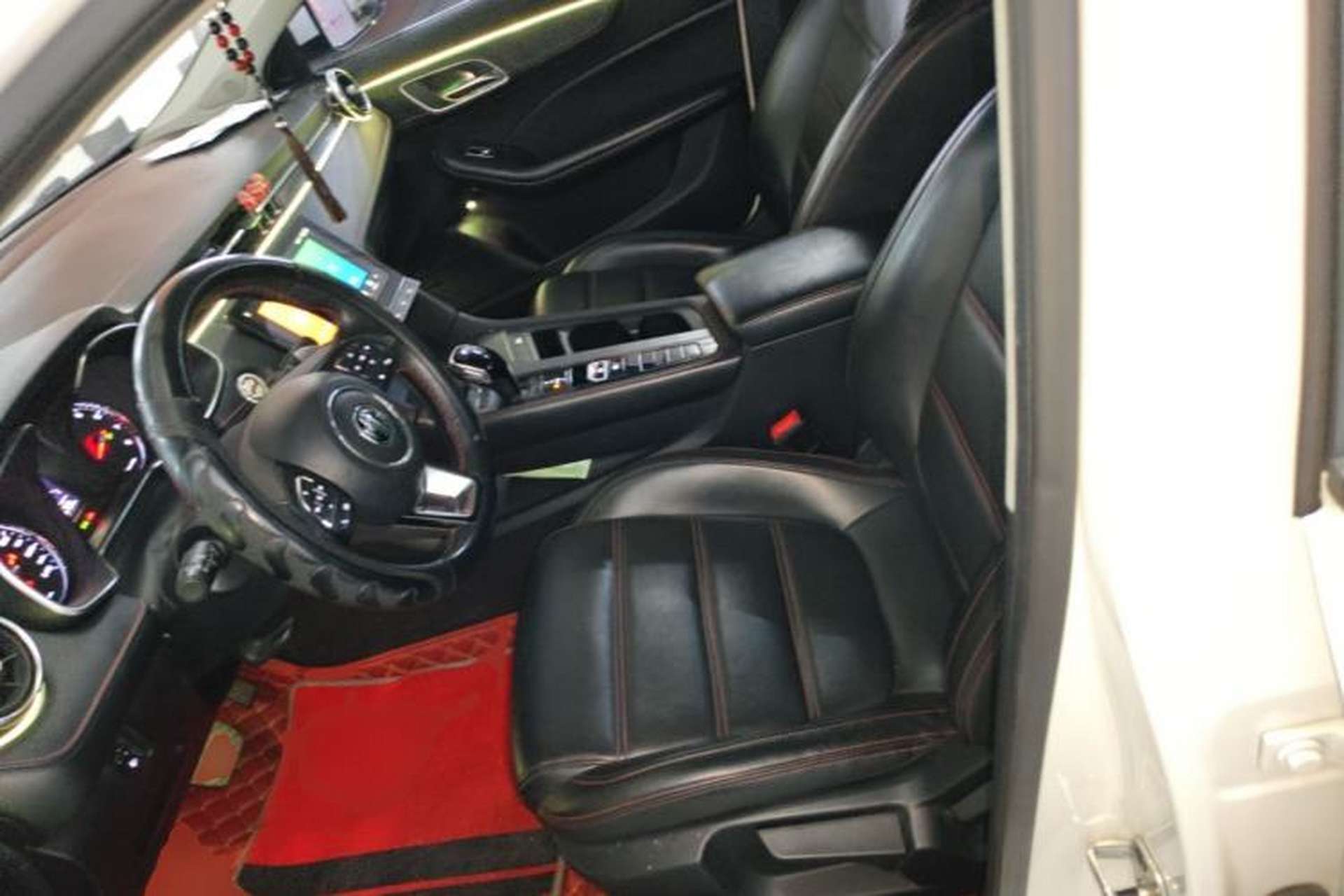 Used MG 6 2021 1.5T Automatic Lingchao Edition Left Front Seat