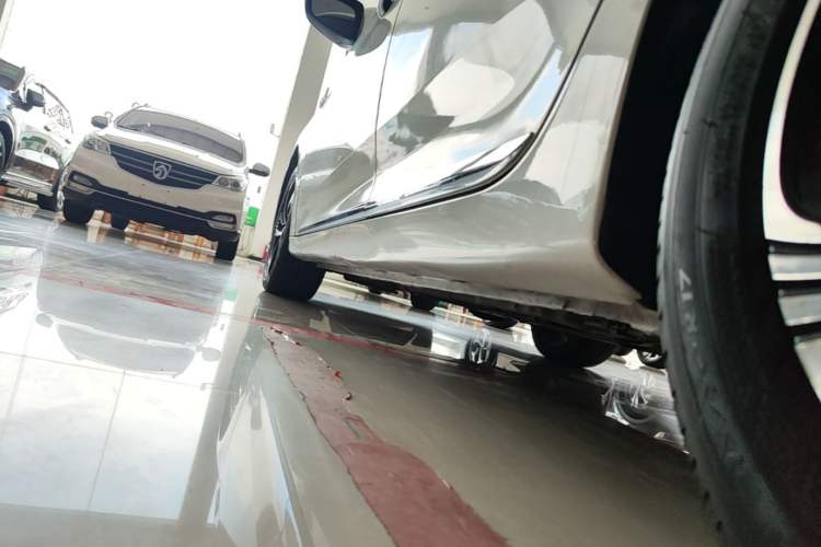 Used MG 6 2021 Pro 1.5T Automatic Trendsetting Luxury Edition Left Side Sill