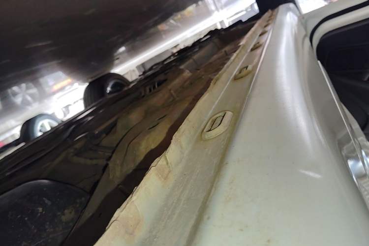 Used MG 6 2021 1.5T Automatic Lingchao Edition Left Side Sill