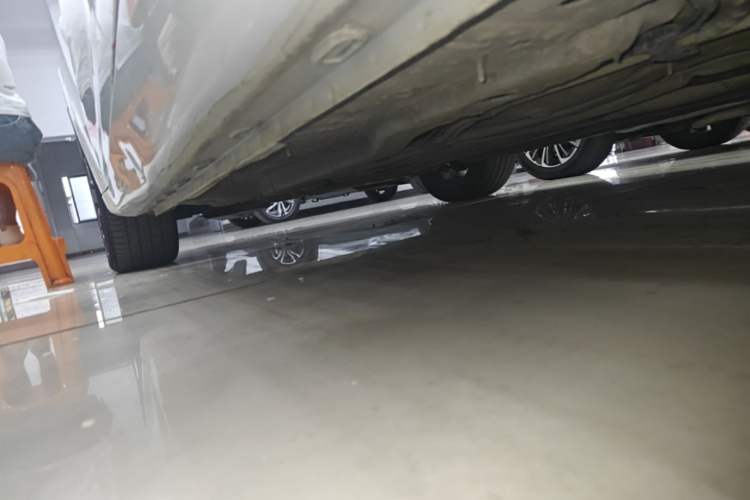 Used MG 6 2021 1.5T Automatic Lingchao Edition Left Side Sill