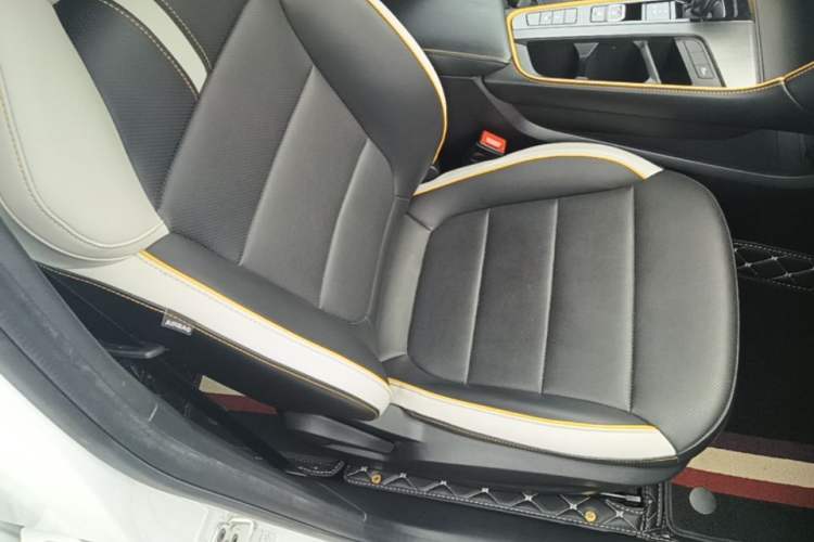 Used MG 6 2021 Pro 1.5T Automatic Trophy Luxury Edition Right Front Seat