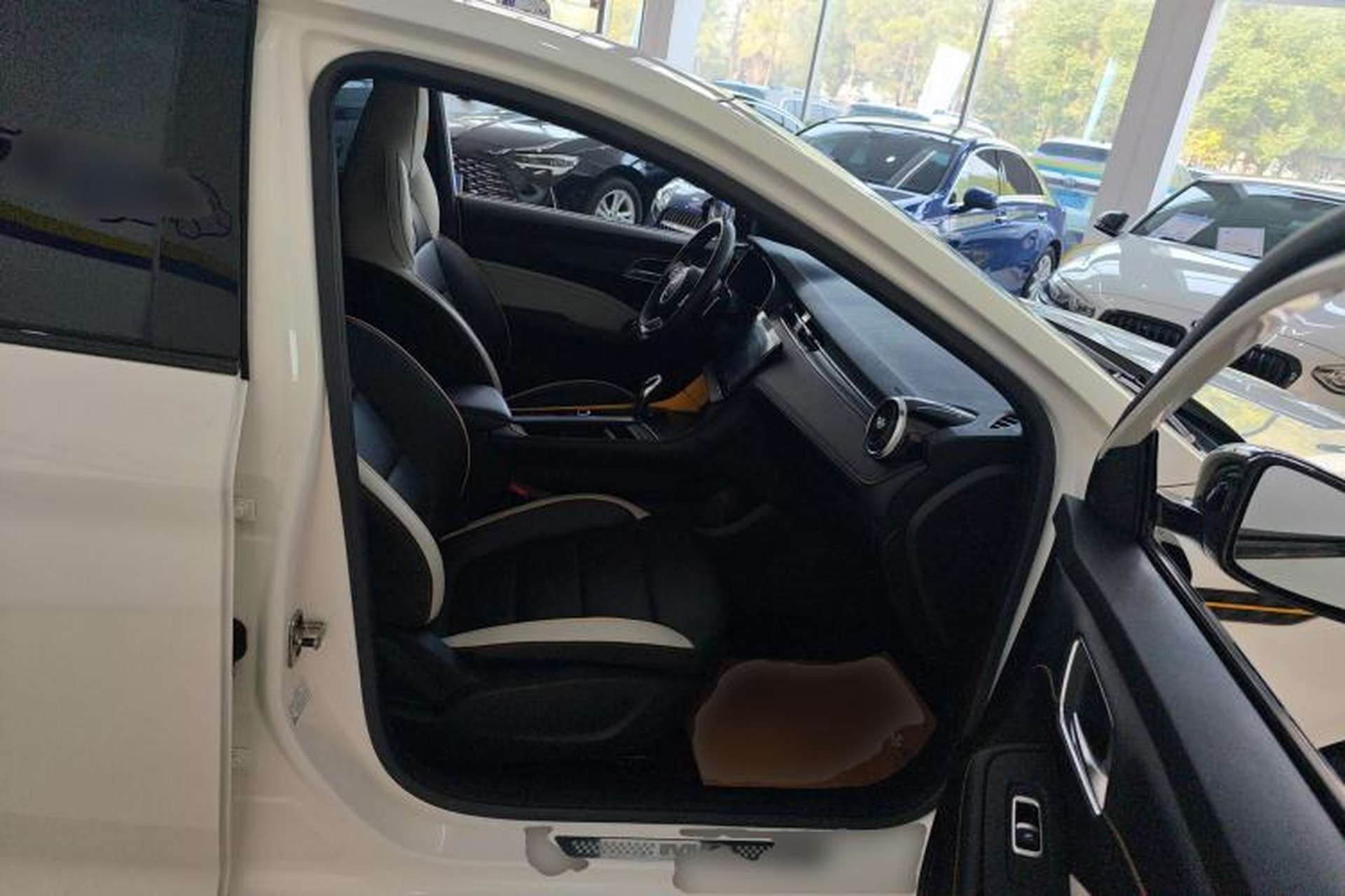 Used MG 6 2021 Pro 1.5T Automatic Trophy Luxury Edition Right Front Seat
