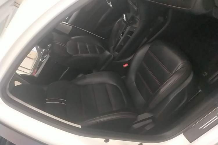 Used MG 6 2021 1.5T Automatic Lingchao Edition Right Front Seat