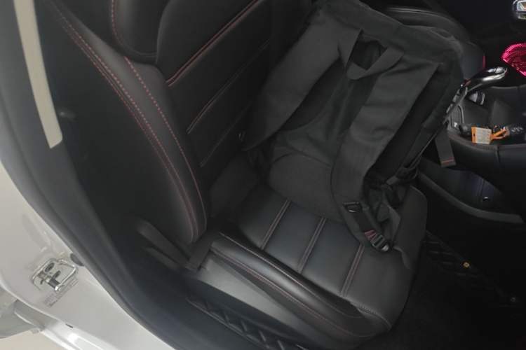 Used MG 6 2021 1.5T Automatic Lingchao Edition Right Front Seat
