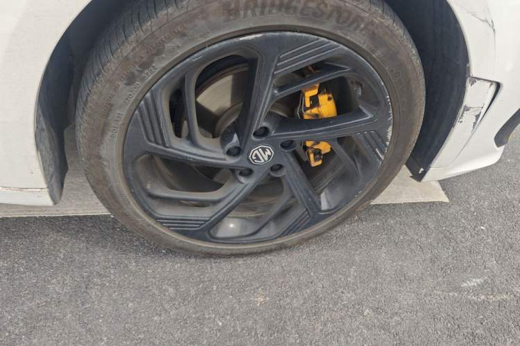 Used MG 6 2021 Pro 1.5T Automatic Trophy Luxury Edition Right Front Wheel Hub