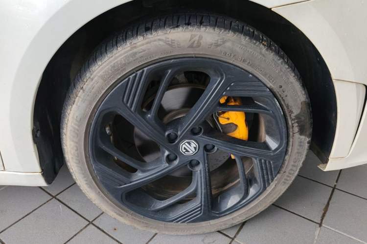 Used MG 6 2021 Pro 1.5T Automatic Trophy Flagship Edition Right Front Wheel Hub