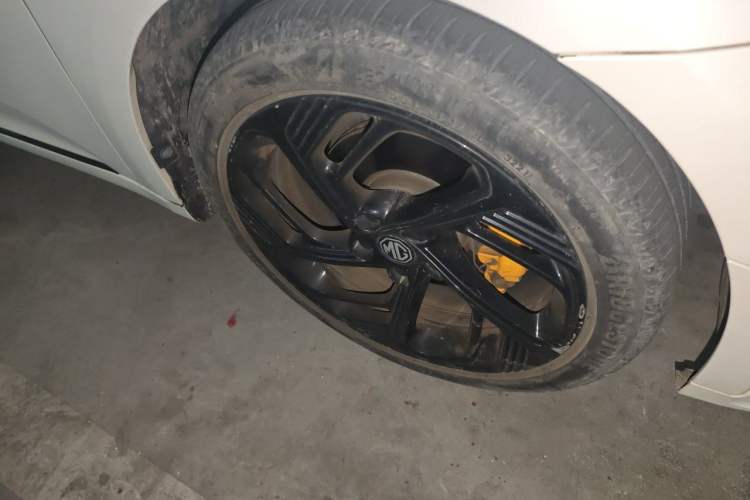 Used MG 6 2021 Pro 1.5T Automatic Trophy Luxury Edition Right Front Wheel Hub