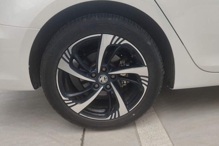 Used MG 6 2021 1.5T Automatic Lingchao Edition Right Rear Wheel Hub