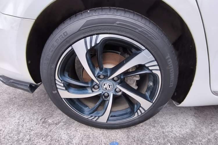 Used MG 6 2021 Pro 1.5T Automatic Trendsetting Luxury Edition Right Rear Wheel Hub