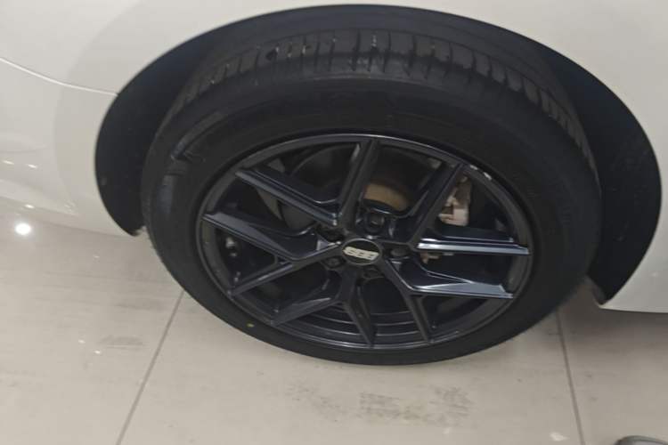 Used MG 6 2021 1.5T Automatic Lingchao Edition Right Rear Wheel Hub