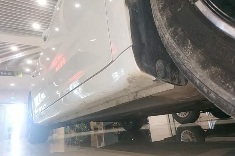 Used MG 6 2021 1.5T Automatic Lingchao Edition Right Side Sill