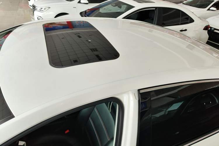 Used MG 6 2021 Pro 1.5T Automatic Trendsetting Luxury Edition Roof