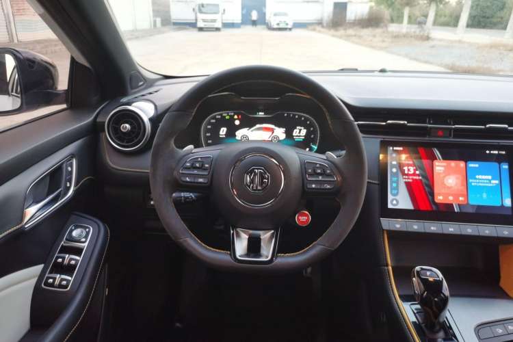 Used MG 6 2021 Pro 1.5T Automatic Trophy Flagship Edition Steering Wheel
