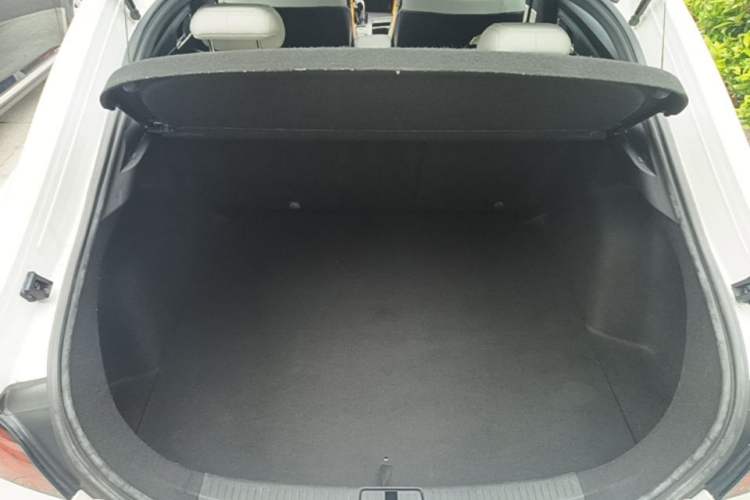 Used MG 6 2021 Pro 1.5T Automatic Trophy Luxury Edition Trunk