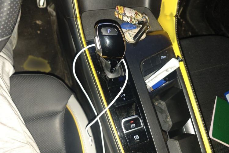 Used MG 6 2021 Pro 1.5T Automatic Trophy Luxury Edition Gear Lever