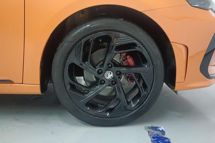 Used MG 6 2021 Pro 1.5T Automatic Trophy Smart Drive Flagship Edition Left Front Wheel Hub
