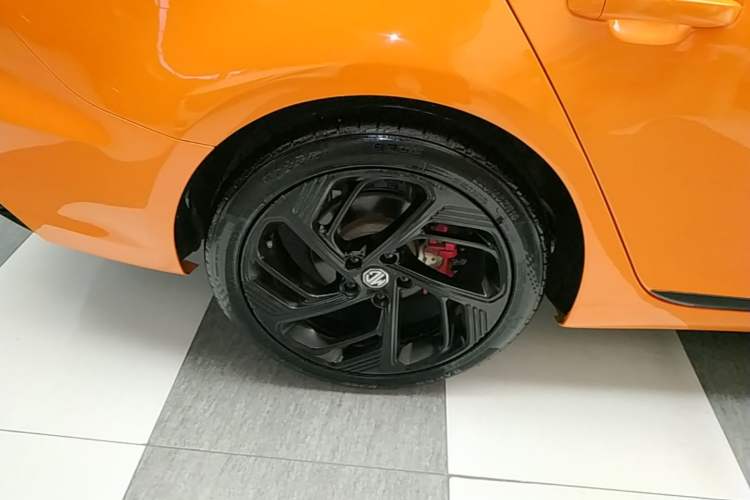Used MG 6 2021 Pro 1.5T Automatic Trophy Luxury Edition Right Rear Wheel Hub