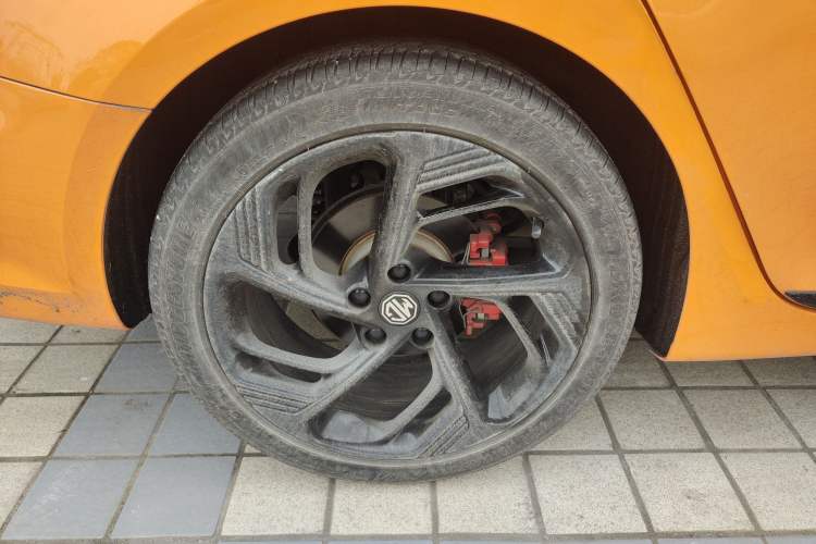 Used MG 6 2021 Pro 1.5T Automatic Trophy Luxury Edition Right Rear Wheel Hub