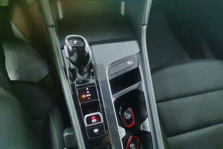 Used MG 6 2023 1.5T XLINE Shark-Hunting Edition Gear Lever