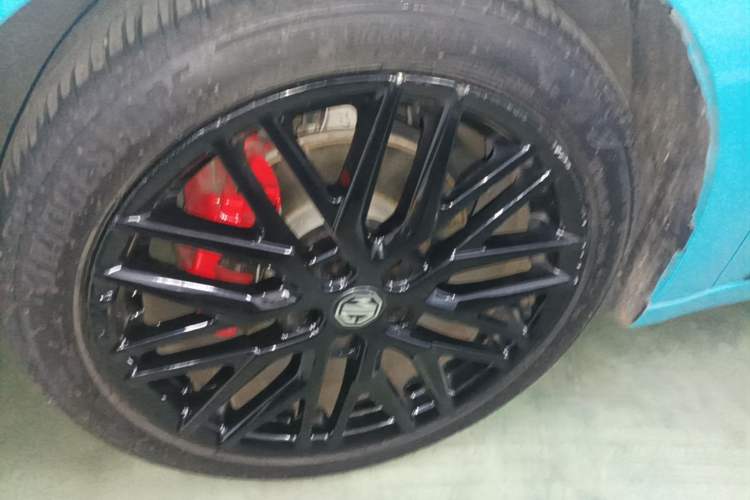 Used MG 6 2023 1.5T XLINE Shark-Hunting Edition Left Front Wheel Hub