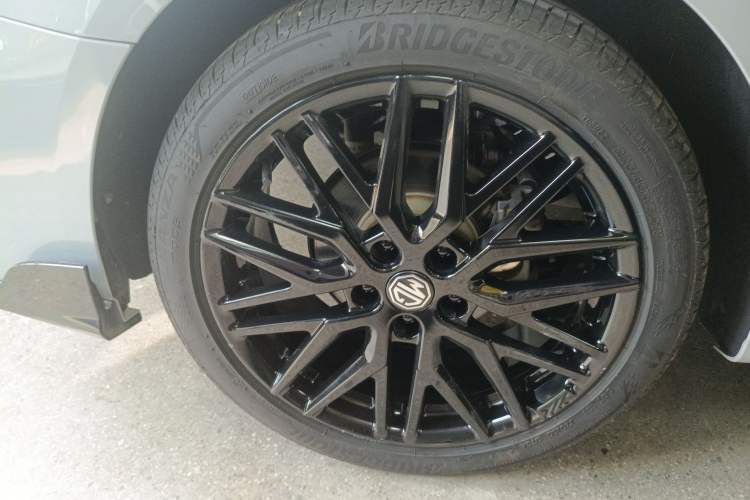 Used MG 6 2023 1.5T XLINE Shark-Hunting Edition Exterior 8