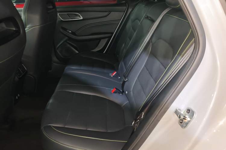Used MG 6 2023 1.5T XLINE Shark-Hunting Edition Left Rear Seat