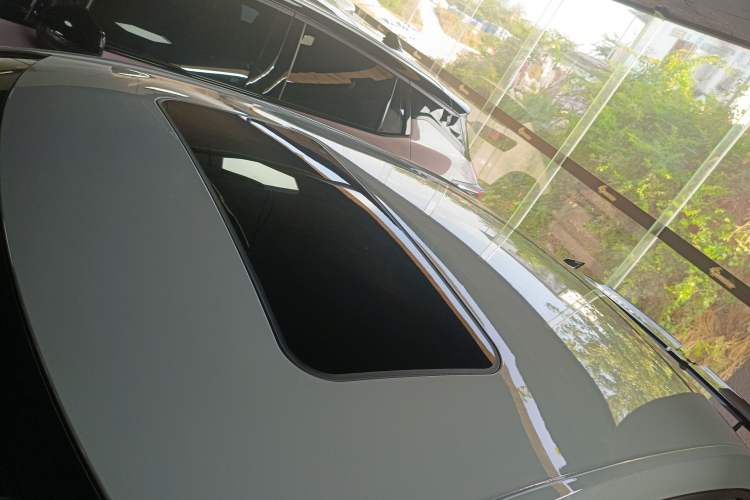 Used MG 6 2023 1.5T XLINE Shark-Hunting Edition Roof
