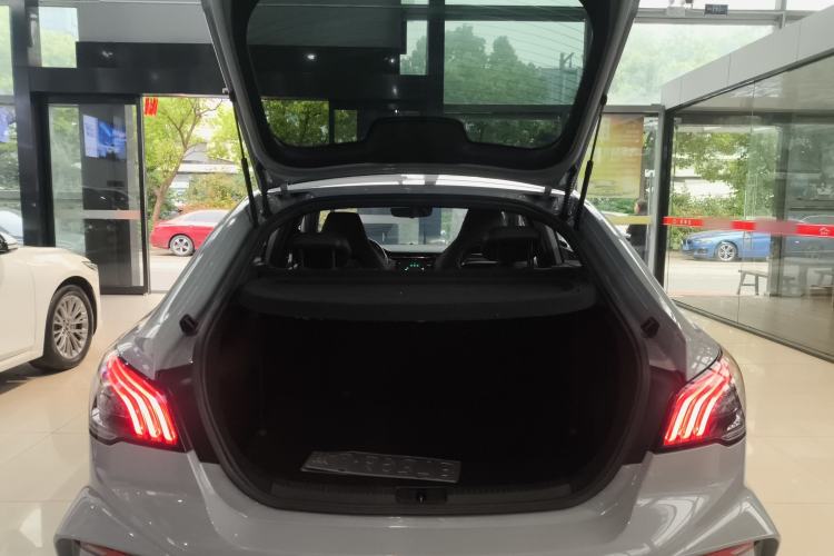 Used MG 6 2023 1.5T XLINE Shark-Hunting Edition Trunk
