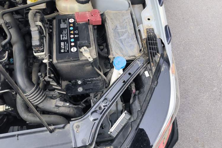 Used MG 6 2023 1.5T XLINE Shark-Hunting Edition Engine Bay Left