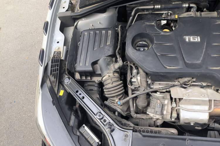 Used MG 6 2023 1.5T XLINE Shark-Hunting Edition Engine Bay Right