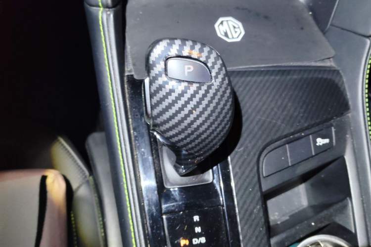 Used MG 6 2023 1.5T XLINE Shark-Hunting Edition Gear Lever