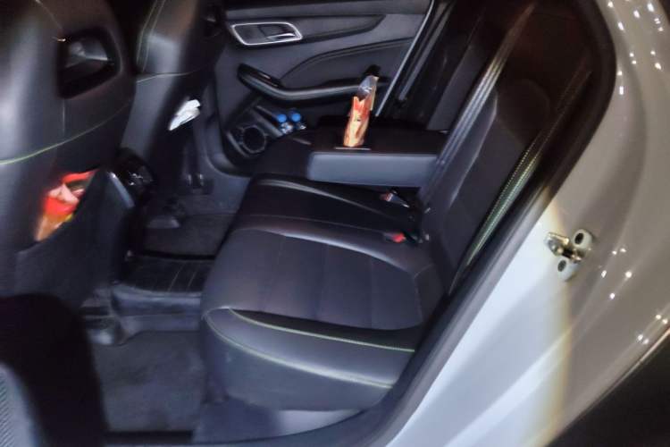 Used MG 6 2023 1.5T XLINE Shark-Hunting Edition Left Rear Seat
