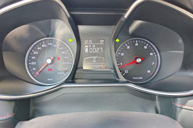 Used MG 6 2023 1.5T Classic Edition Odometer Close Up