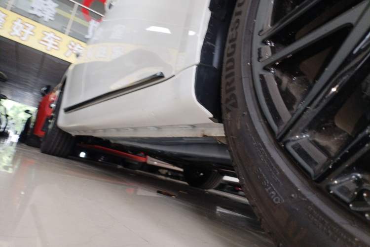 Used MG 6 2023 1.5T XLINE Shark-Hunting Edition Right Side Sill