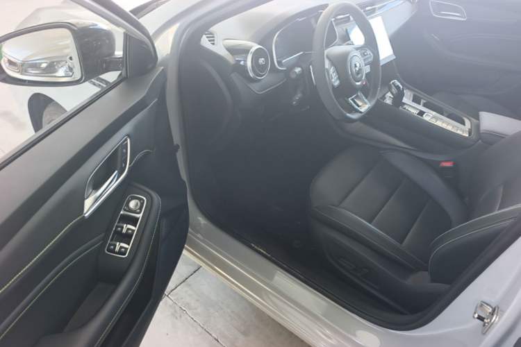 Used MG 6 2025 1.5T XLINE Shark-Hunting Edition Driver Seat