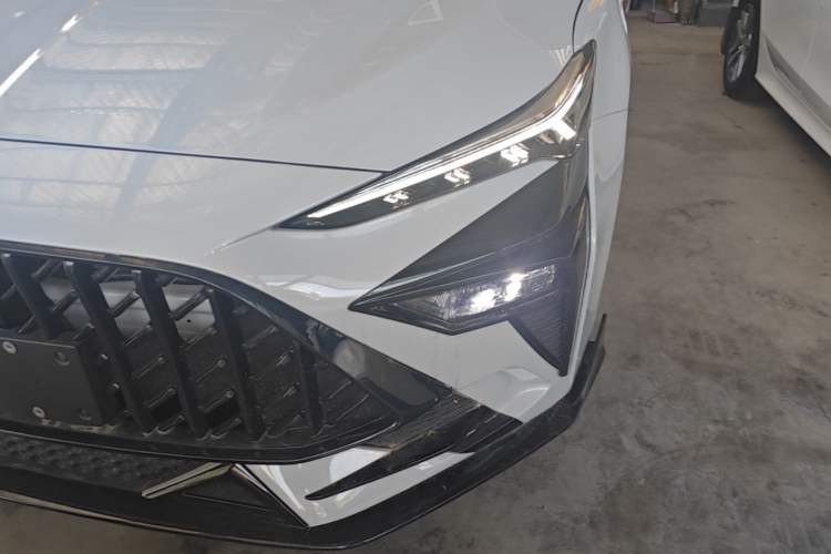 Used MG 6 2025 1.5T XLINE Shark-Hunting Edition Left Front Headlight